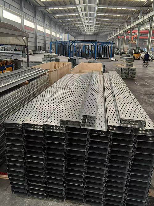 275克锌铝镁自锁式多孔