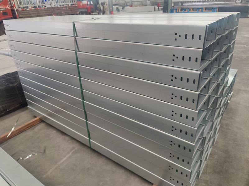 热镀锌无花桥架